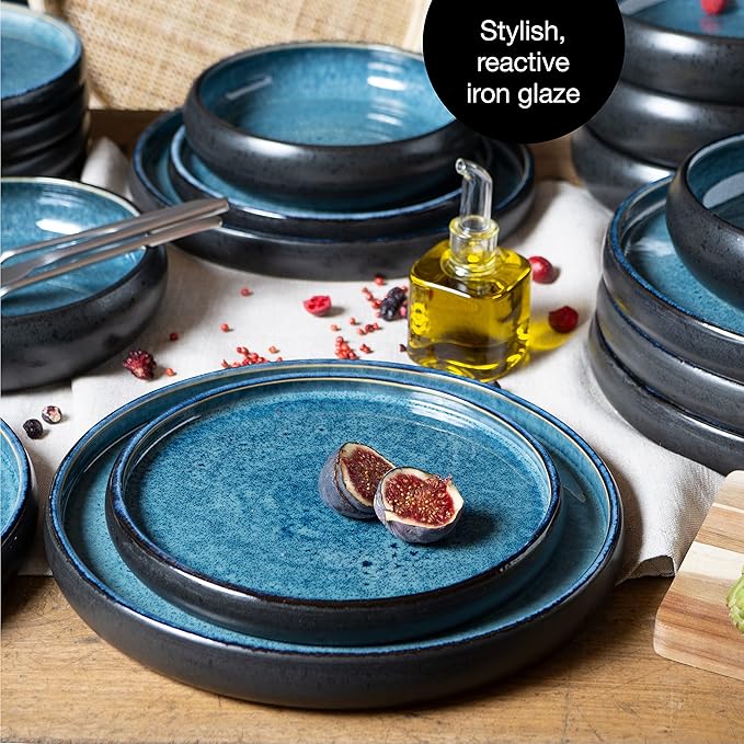 SOLID 12-Piece Stoneware Dinnerware Set